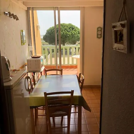 Duplex Dans Avec Piscine Apartment Gruissan